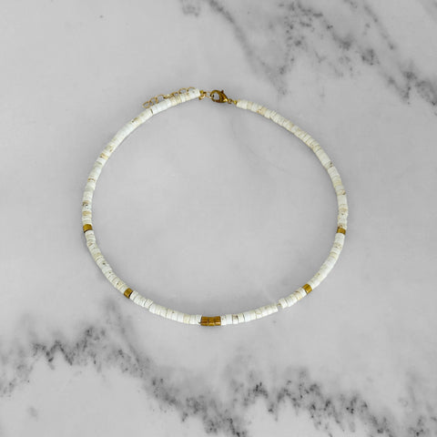 Amelia Choker